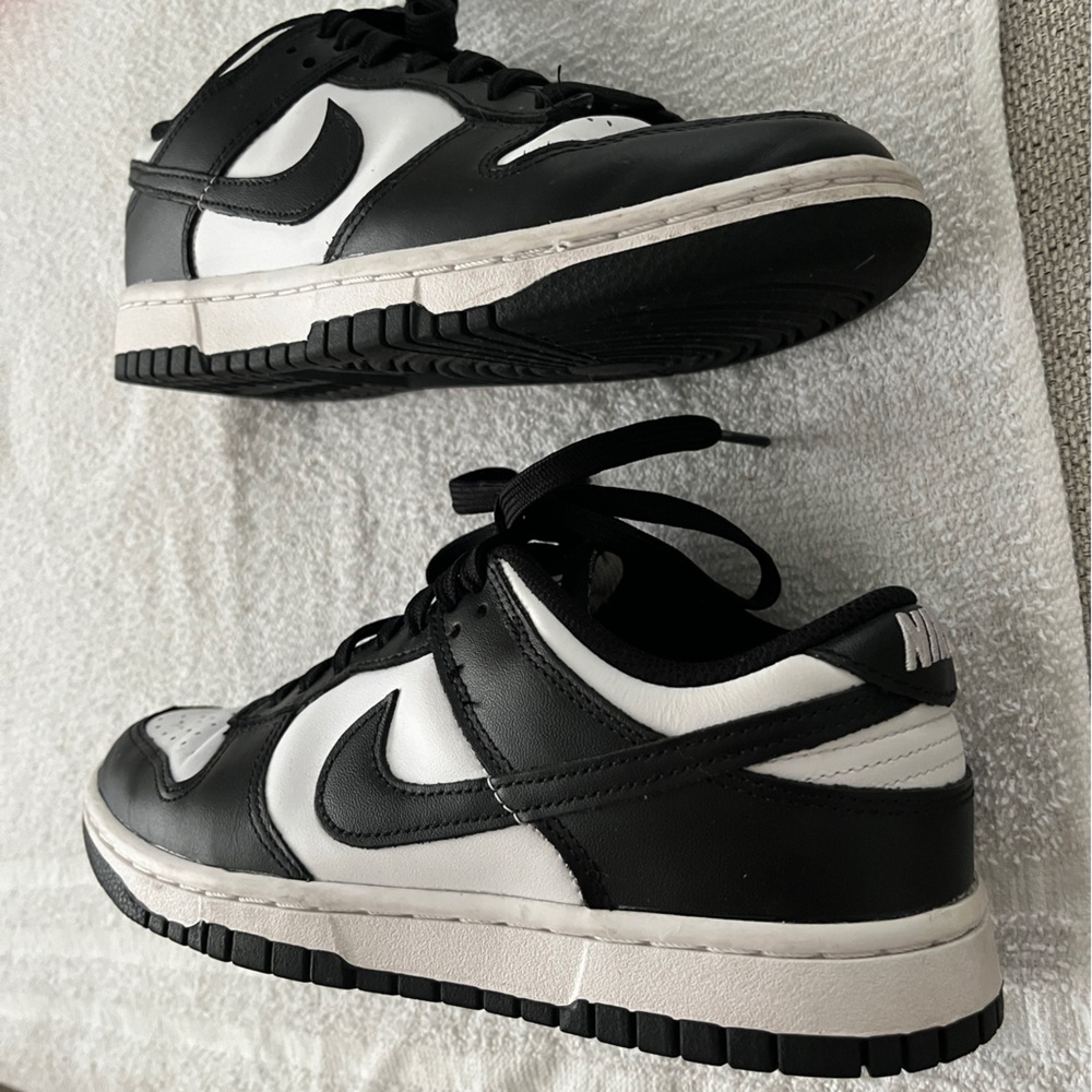 Nike Black and White Sneakers